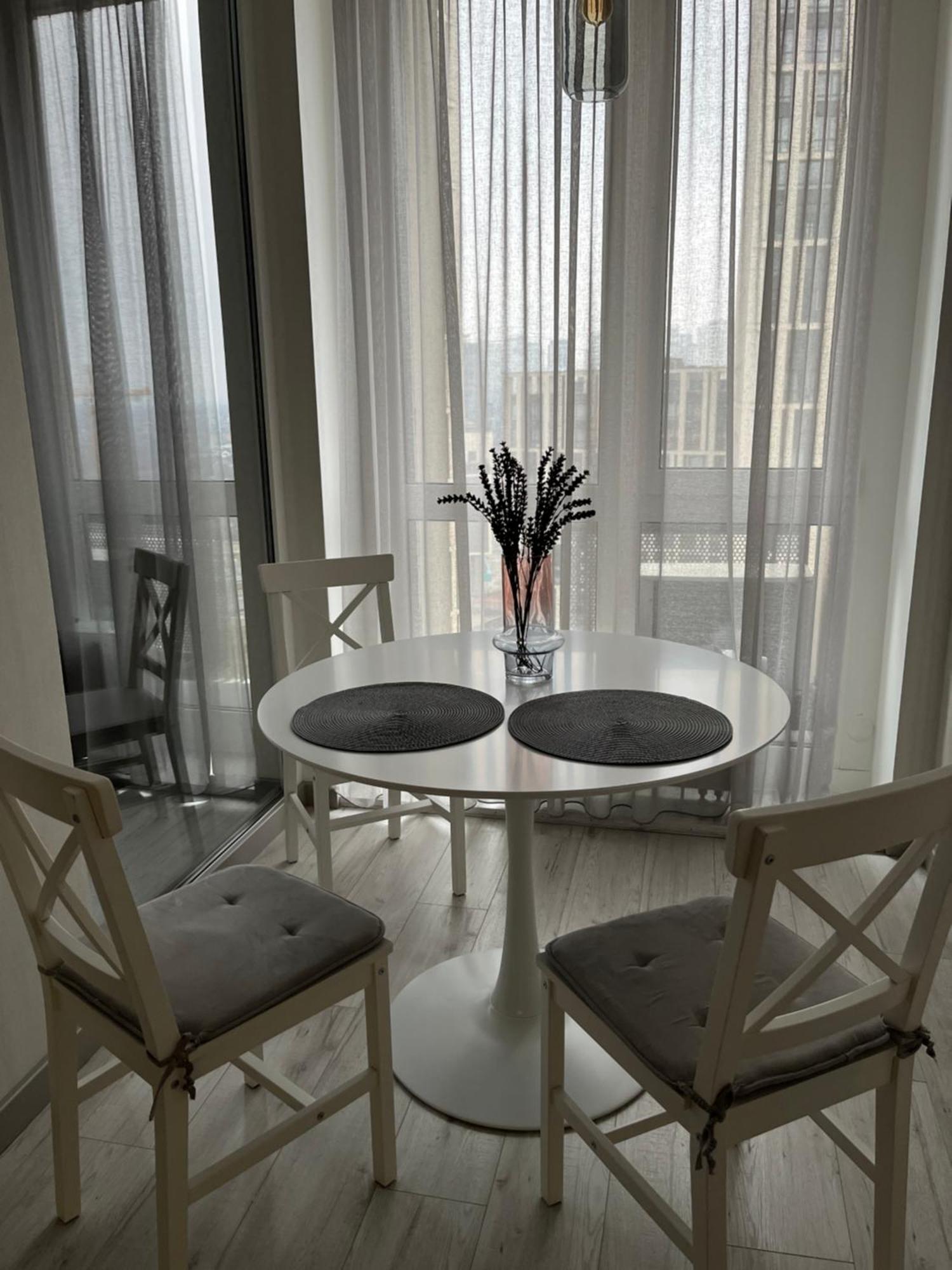 Slavutich Apartments Near Metro Station Kiev Ngoại thất bức ảnh